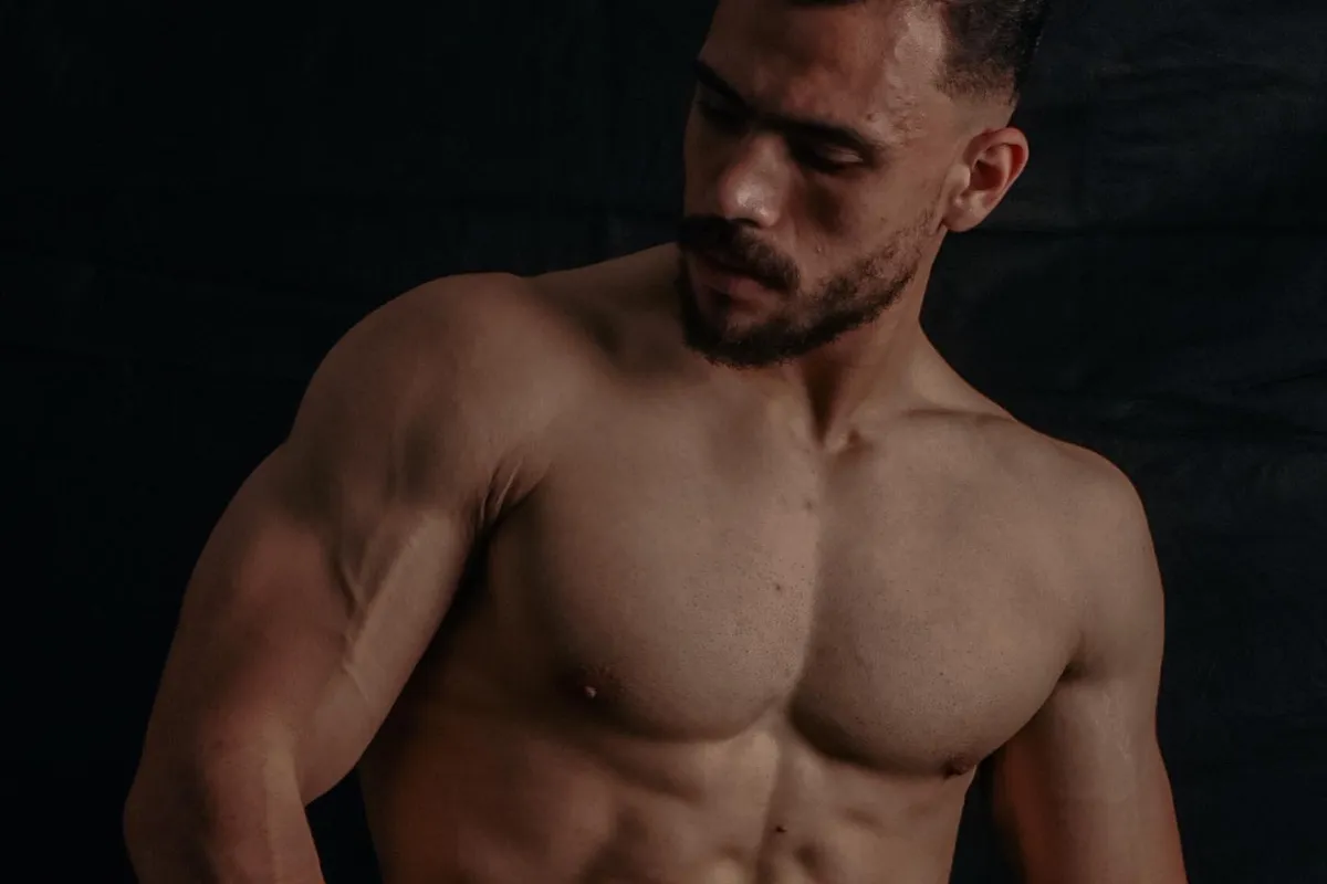 Coach Islam helping clients achieve body transformation