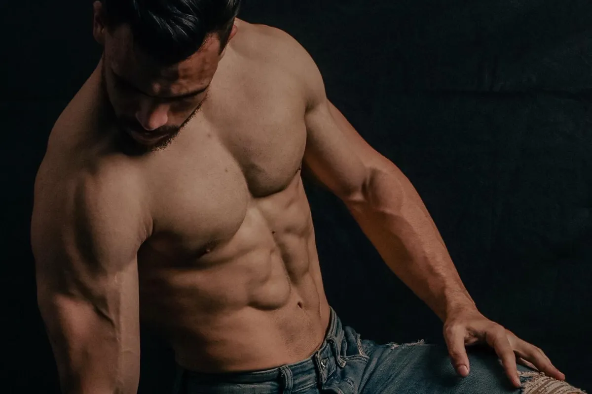 Coach Islam, certified personal trainer in Dubai and online fitness coach